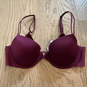 Victoria’s Secret bra